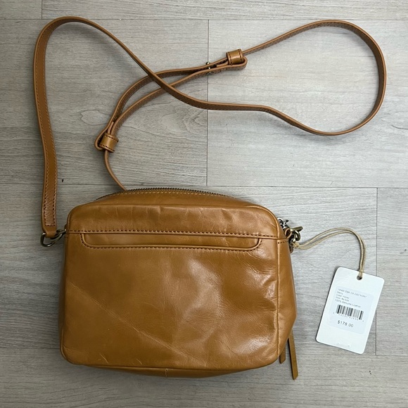 HOBO Renny Crossbody Bag in Honey Tan Leather NWT - Picture 7 of 11
